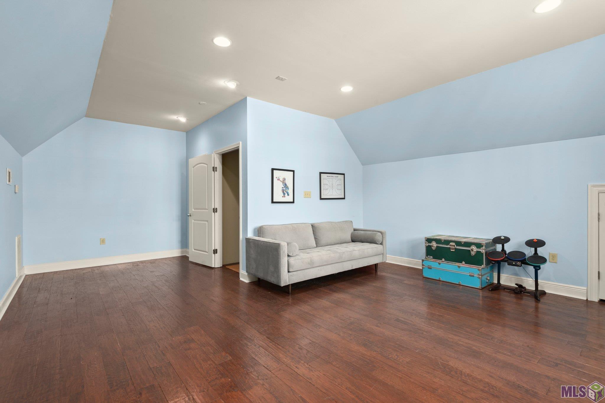 9848 Grenwich Avenue Baton Rouge, LA 70809 - Photo 33 of 36