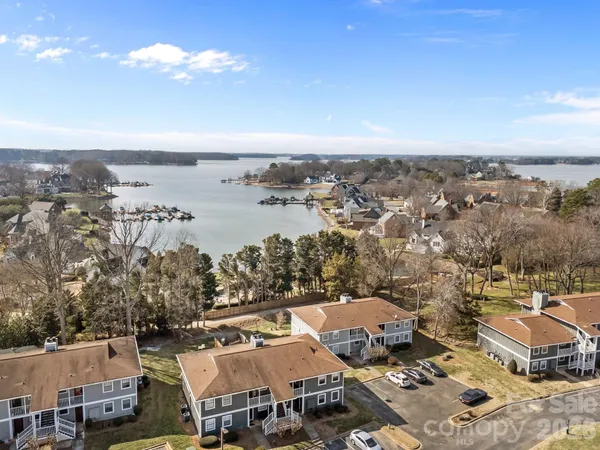 $320,000 | 7602 Woods Lane, Unit 23, Cornelius, NC 28031