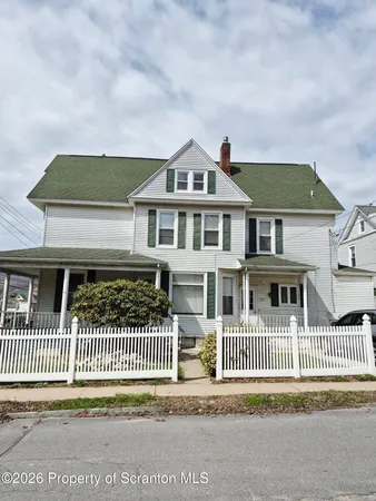 $1,400 | 109 Salem Avenue, Unit 1, Carbondale, PA 18407