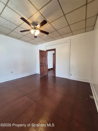$1,400 | 109 Salem Avenue, Unit 1, Carbondale, PA 18407