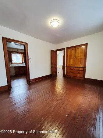 $1,400 | 109 Salem Avenue, Unit 1, Carbondale, PA 18407