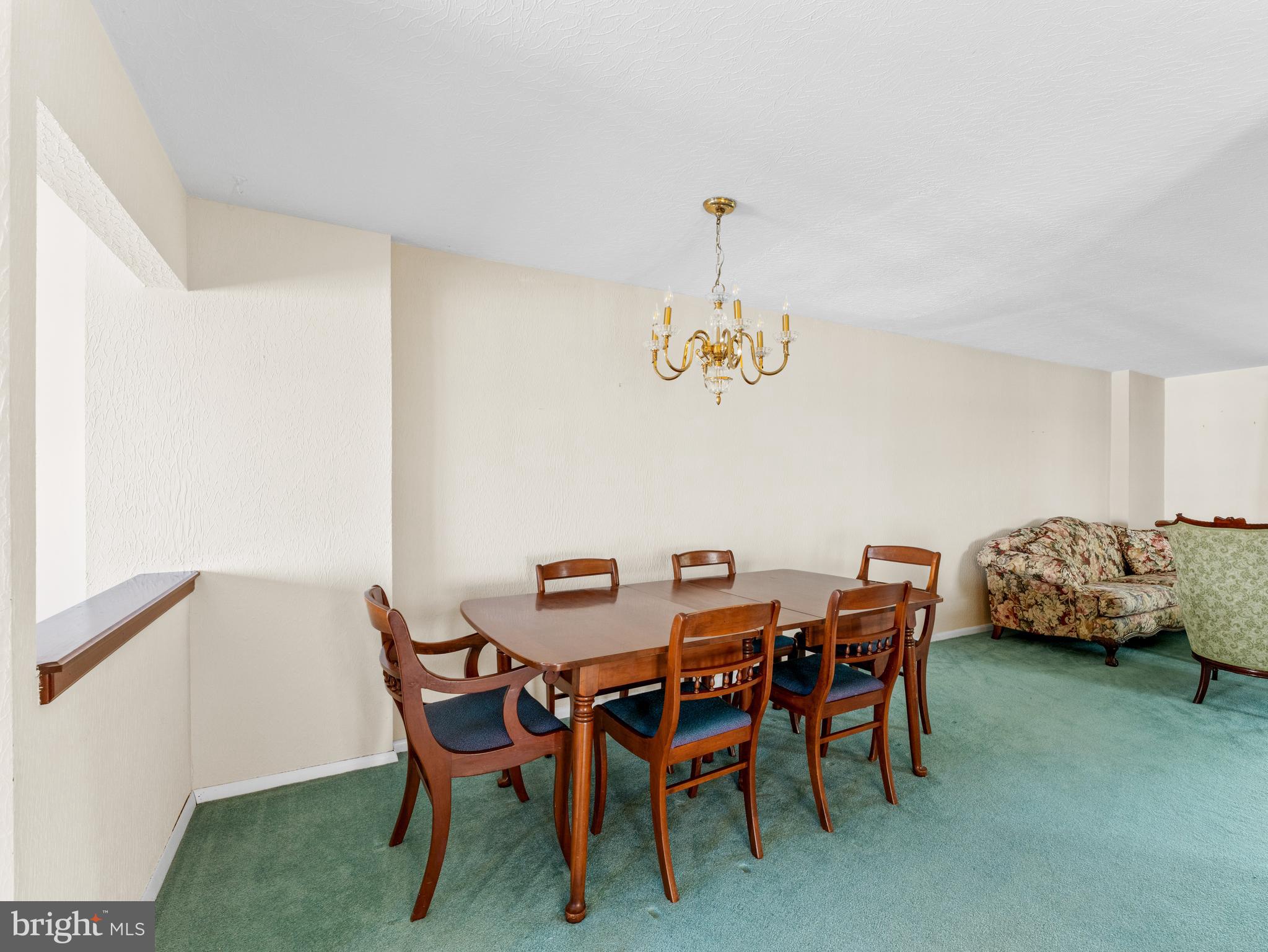 3840 Greenacres Road Philadelphia, PA 19154 - Photo 7 of 29 Dining Room