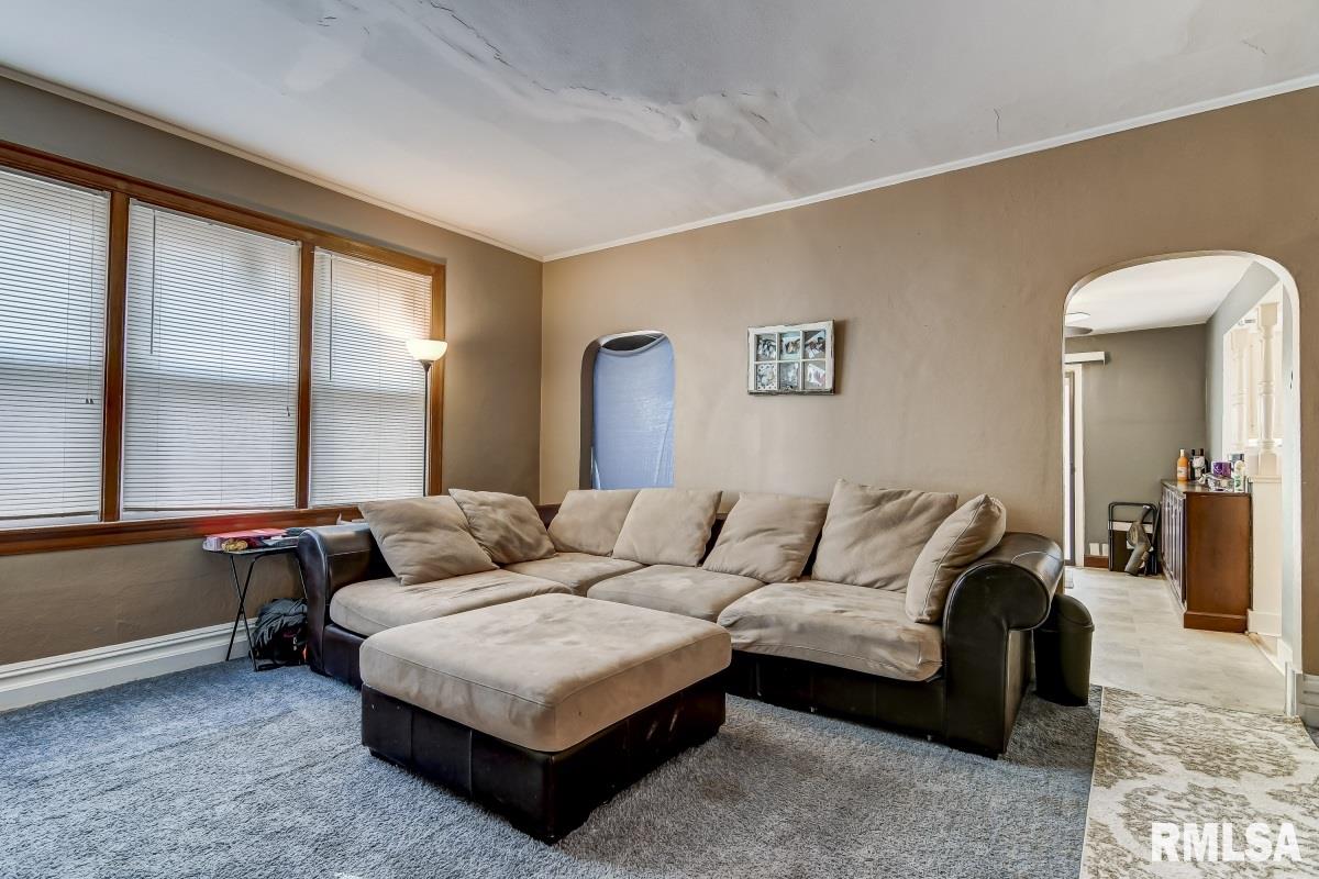 1007 South College Street Springfield, IL 62704 - Photo 13 of 39 Gallery Image 13