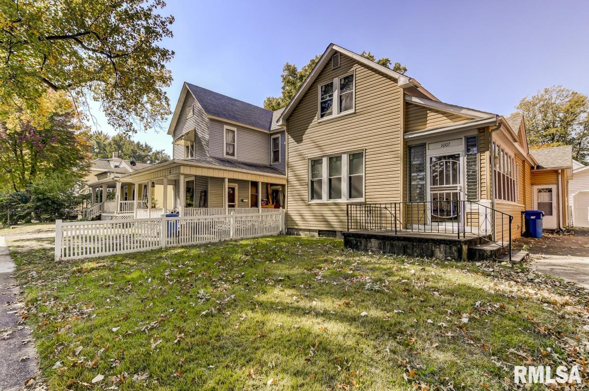 1007 South College Street Springfield, IL 62704 - Photo 3 of 39 Gallery Image 3