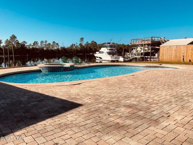 $400 | 810 West 8th St Circle, Lynn Haven, FL 32444