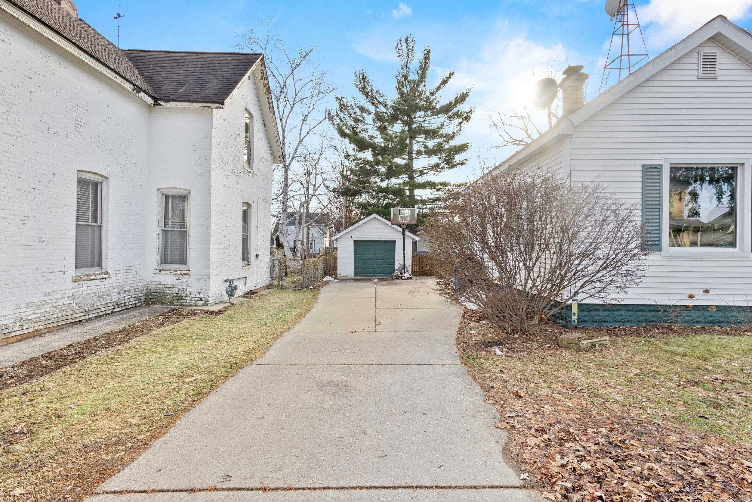 218 West Emmett Street Portage, WI 53901 - Photo 35 of 47