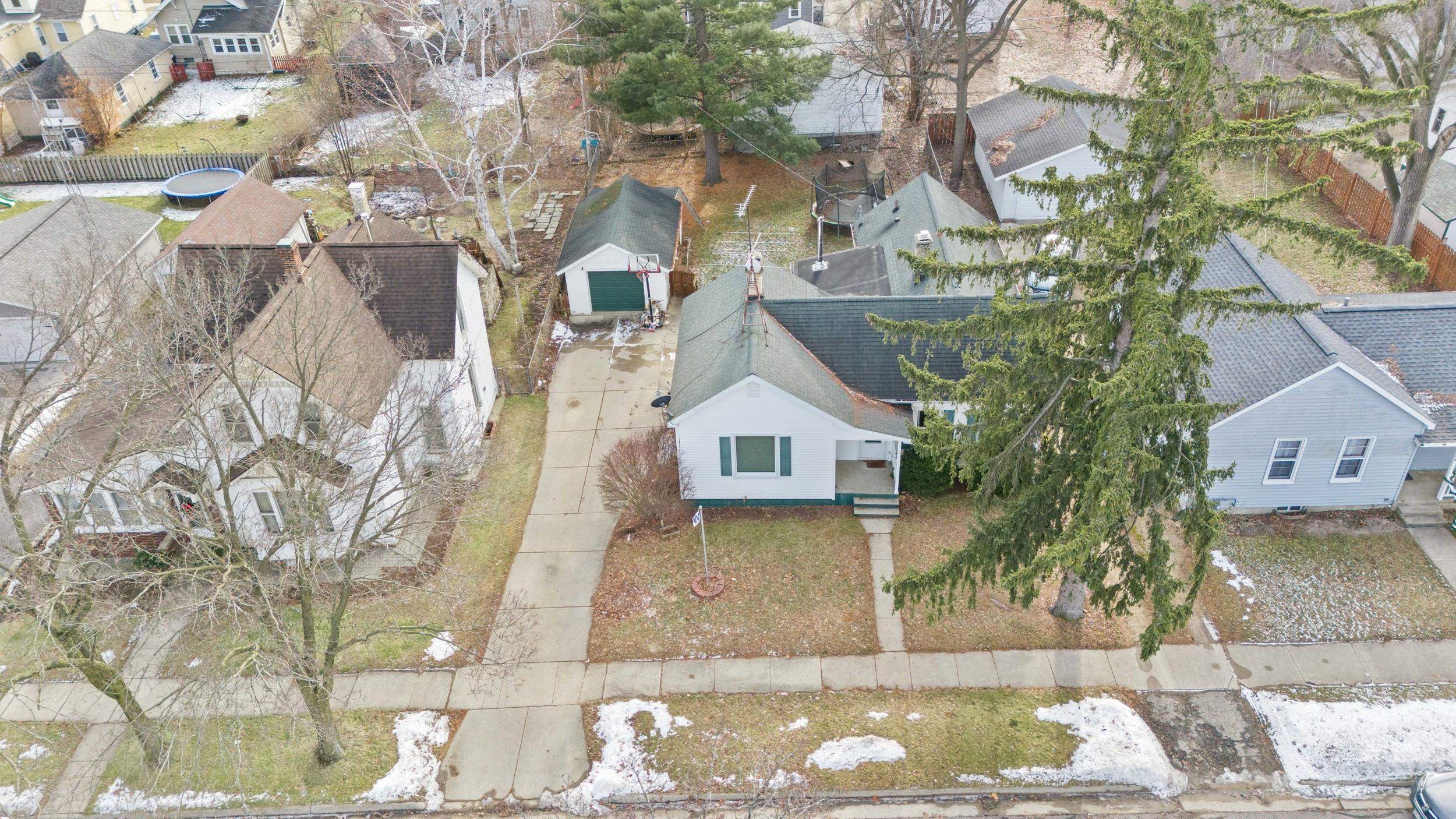 218 West Emmett Street Portage, WI 53901 - Photo 43 of 47