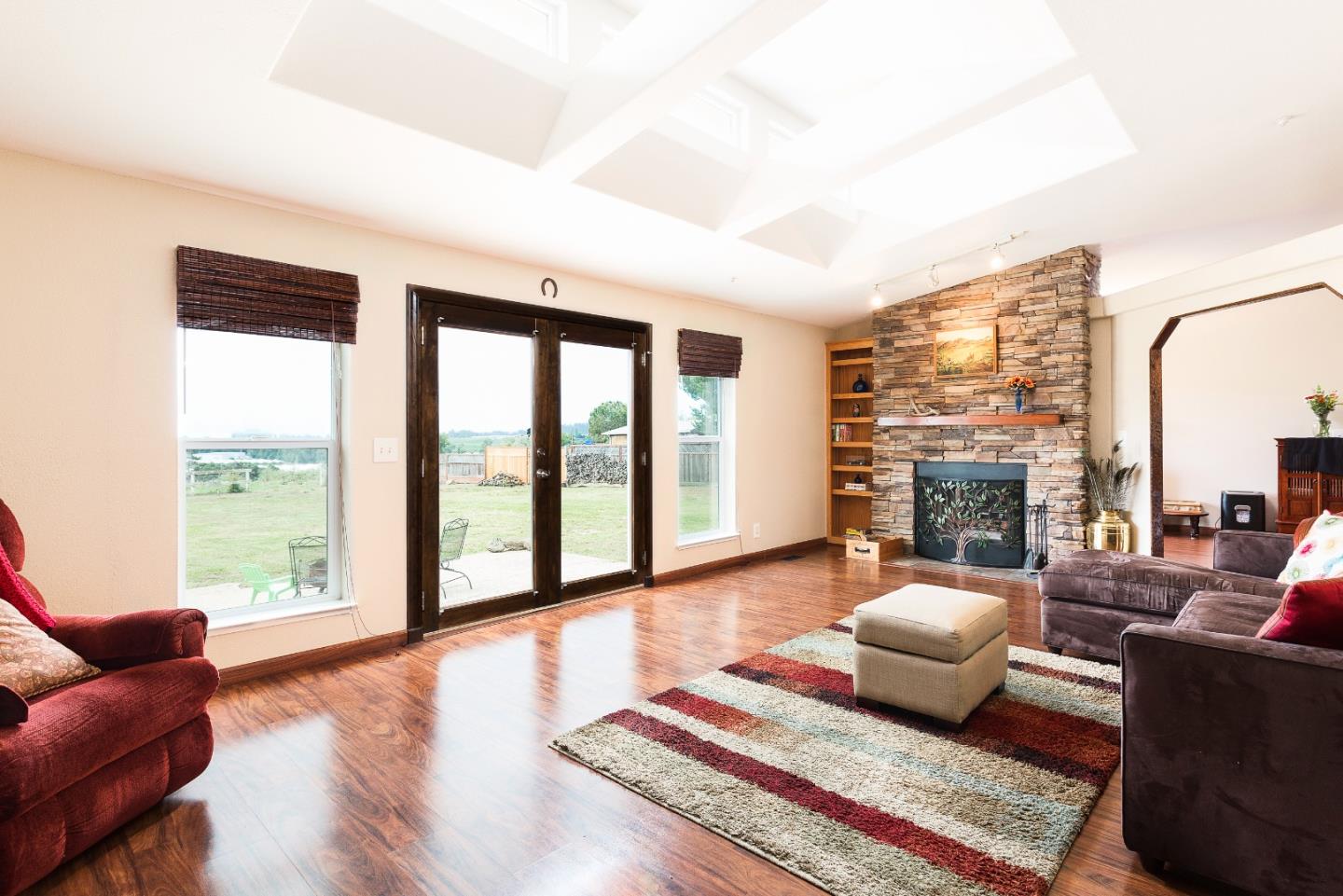 275 Orchard View Drive Watsonville, CA 95076 - Photo 5 of 25