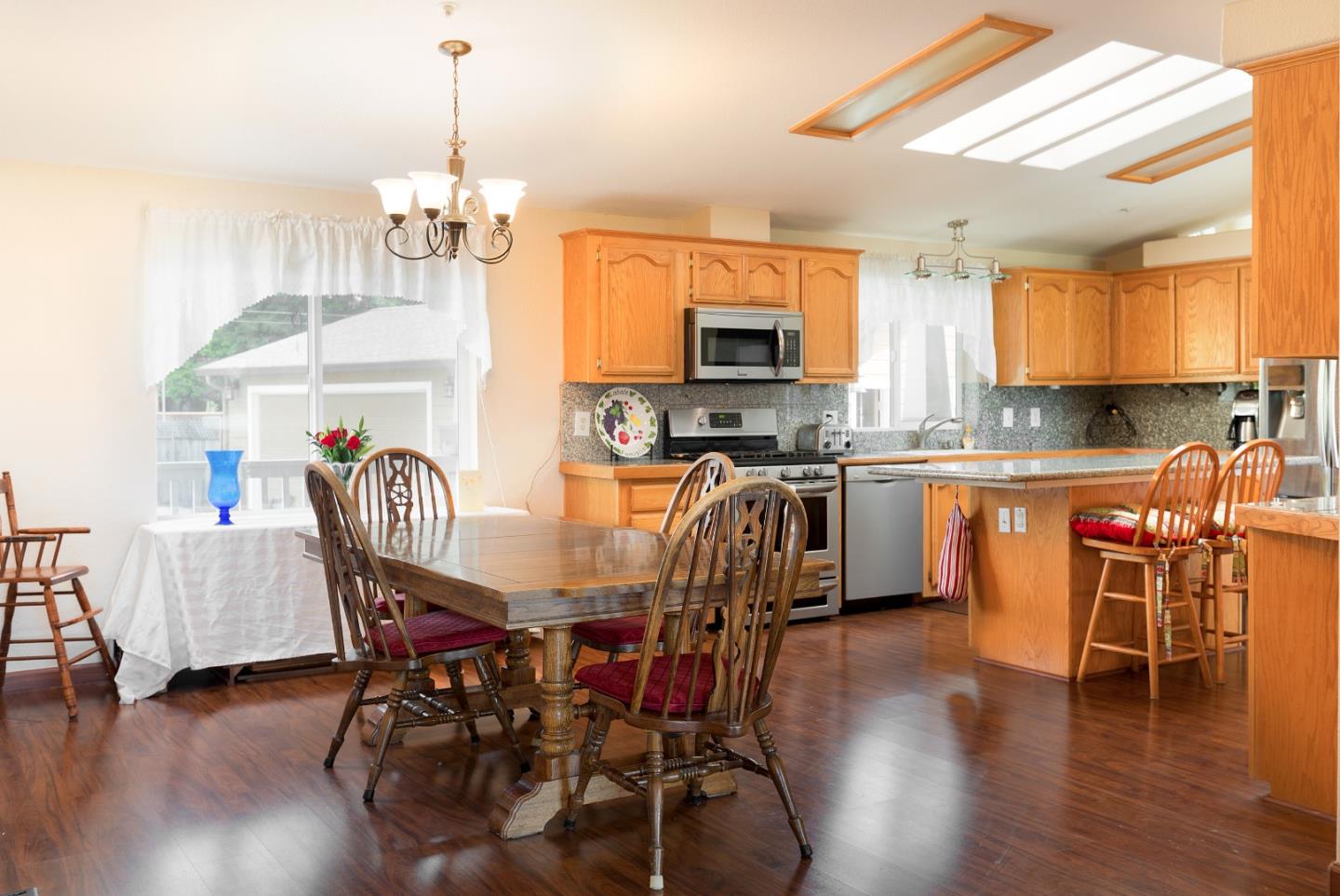 275 Orchard View Drive Watsonville, CA 95076 - Photo 10 of 25