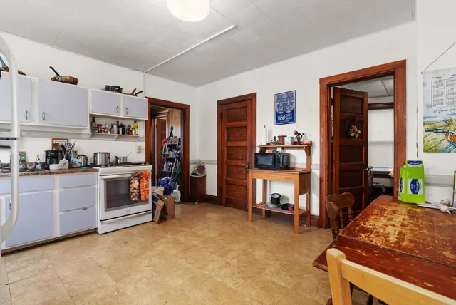 $1,050,000 | 1250-1252 Spaight Street, Madison, WI 53703