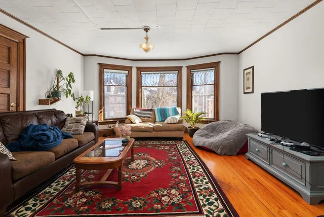 $1,050,000 | 1250-1252 Spaight Street, Madison, WI 53703