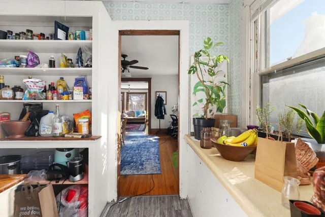 $1,050,000 | 1250-1252 Spaight Street, Madison, WI 53703