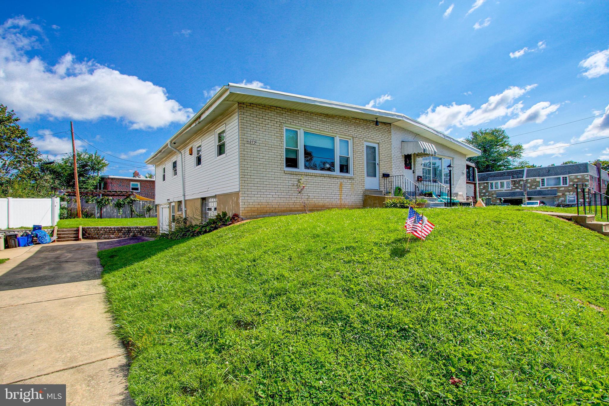 1073 Surrey Road Philadelphia, PA 19115 - Photo 1 of 32