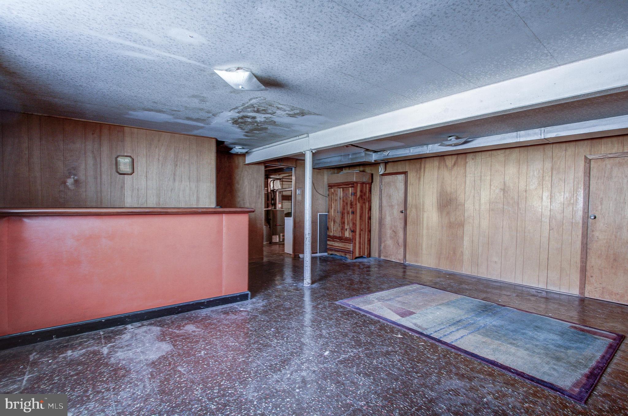 1073 Surrey Road Philadelphia, PA 19115 - Photo 25 of 32