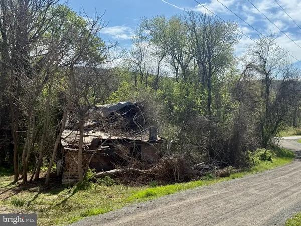 $50,000 | 37038 Pinehill Lane, Purcellville, VA 20132