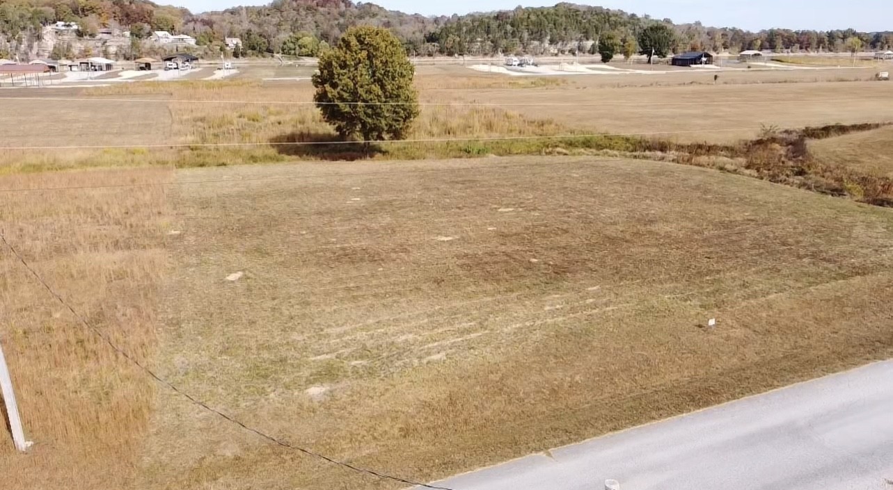 384 Duck Blind Road Clifton, TN 38425 - Photo 9 of 11 a view of an ocean beach
