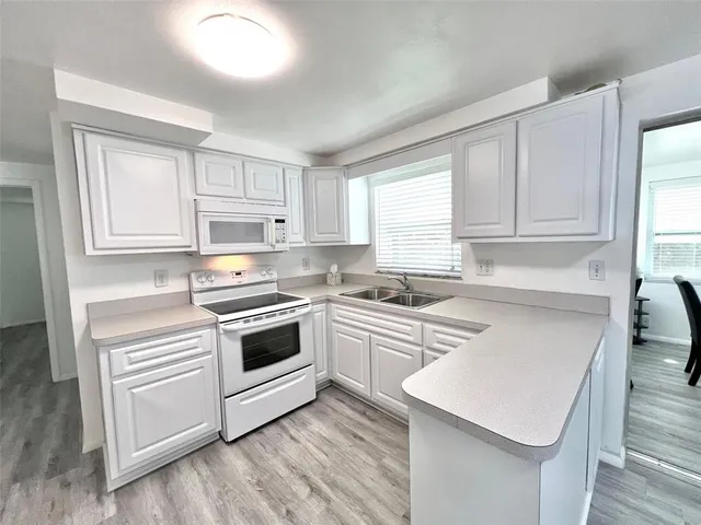 $1,500 | 4640 Taray Lane, Holiday, FL 34690