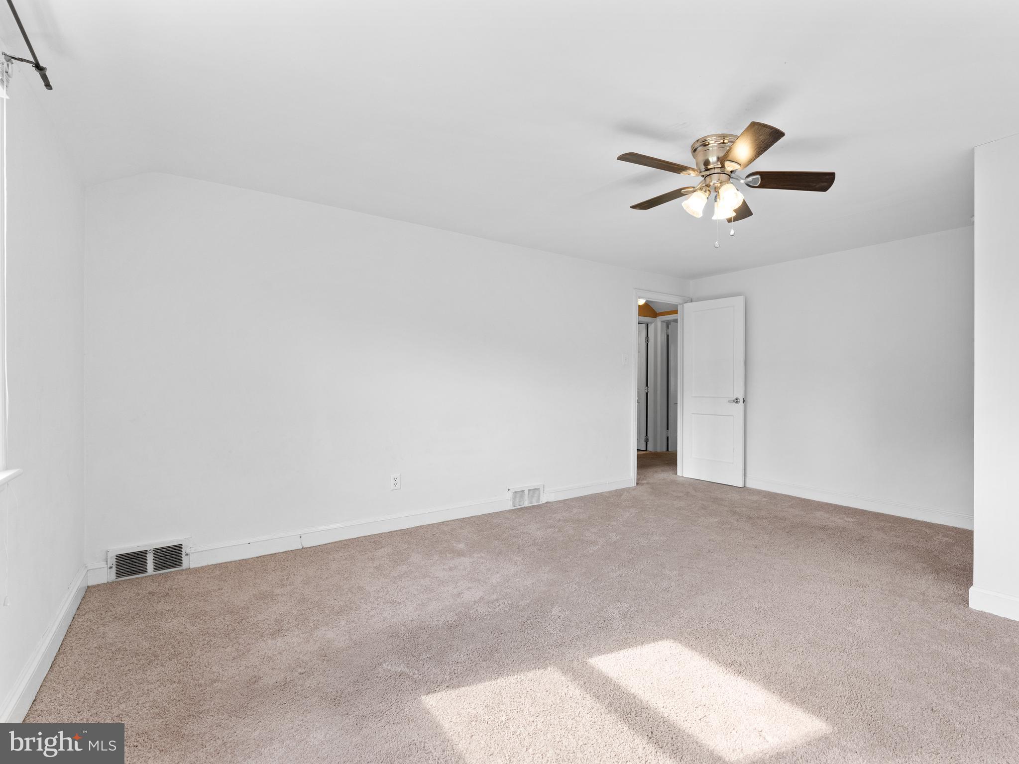 907 Powder Mill Lane Wynnewood, PA 19096 - Photo 16 of 27