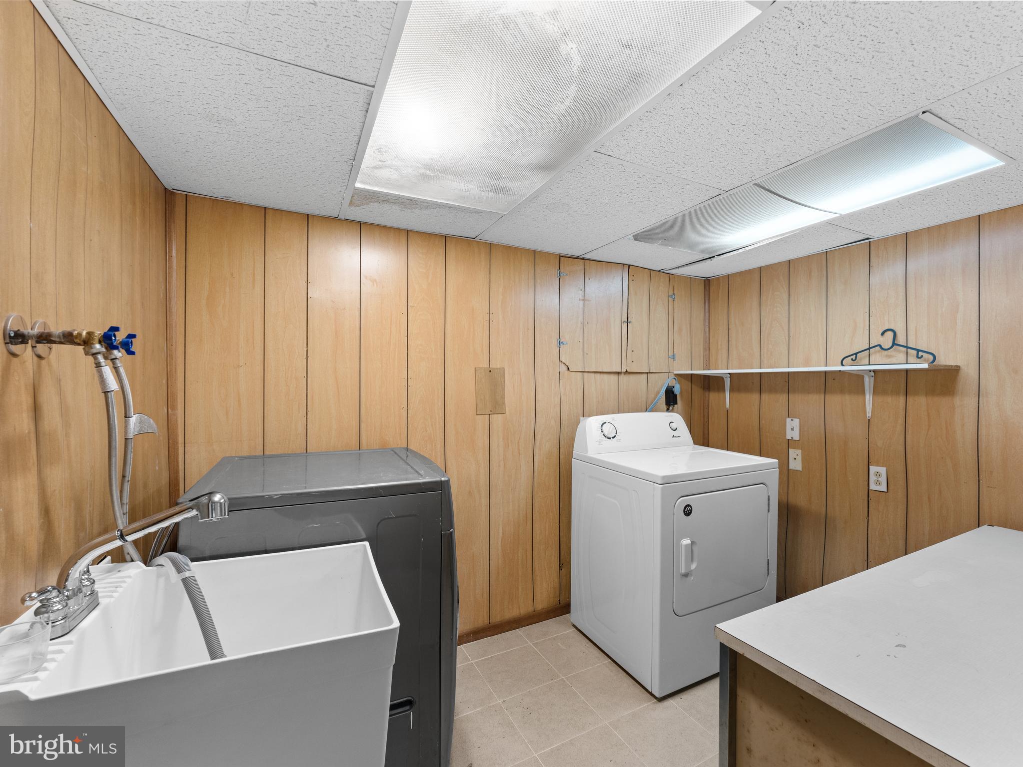907 Powder Mill Lane Wynnewood, PA 19096 - Photo 24 of 27