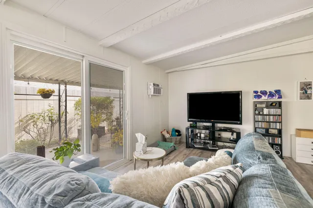 $269,000 | 246 Laredo Drive, Palm Springs, CA 92264