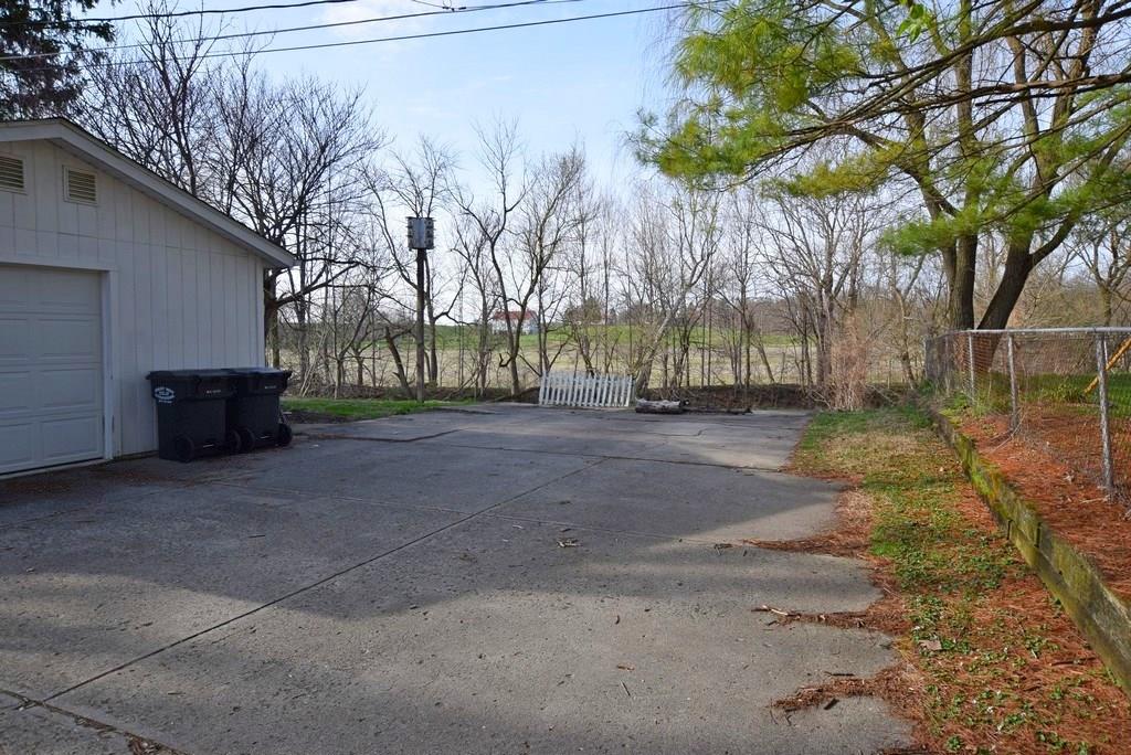 326 West State Street Pendleton, IN 46064 - Photo 31 of 32