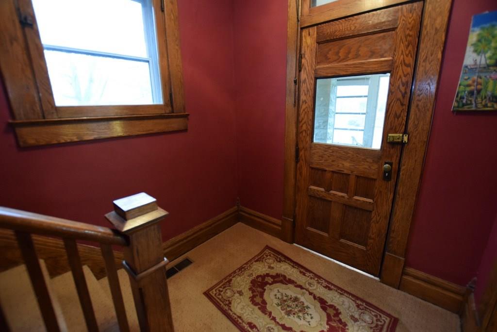 326 West State Street Pendleton, IN 46064 - Photo 5 of 32