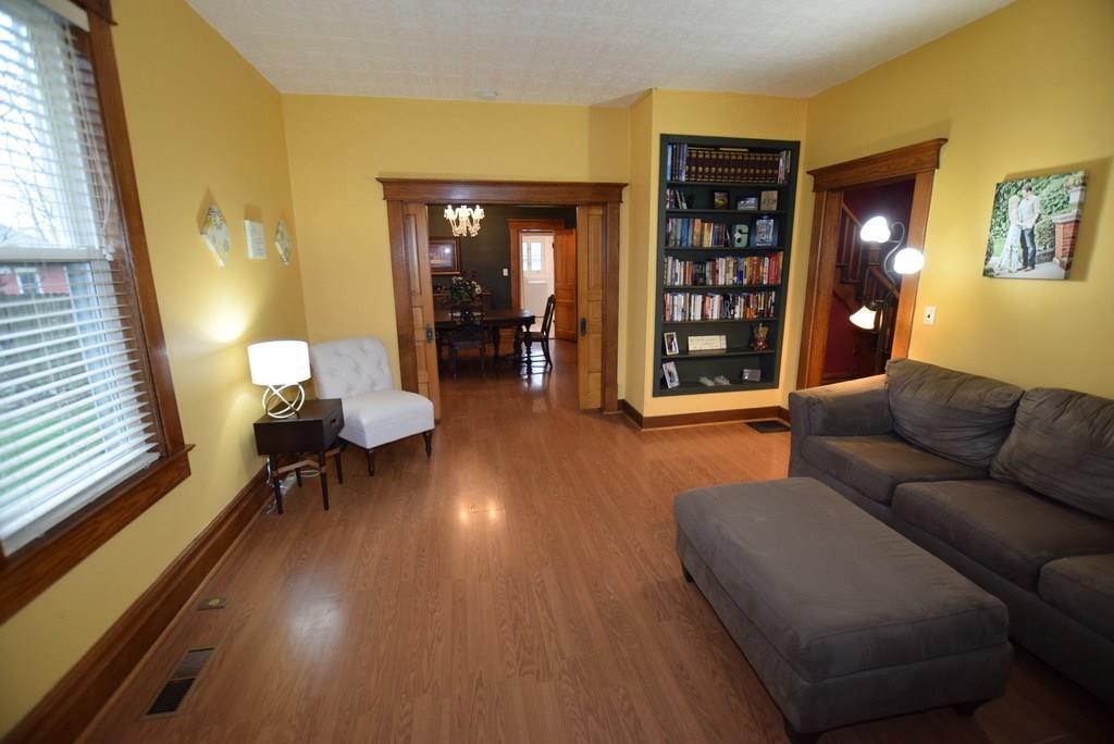 326 West State Street Pendleton, IN 46064 - Photo 9 of 32