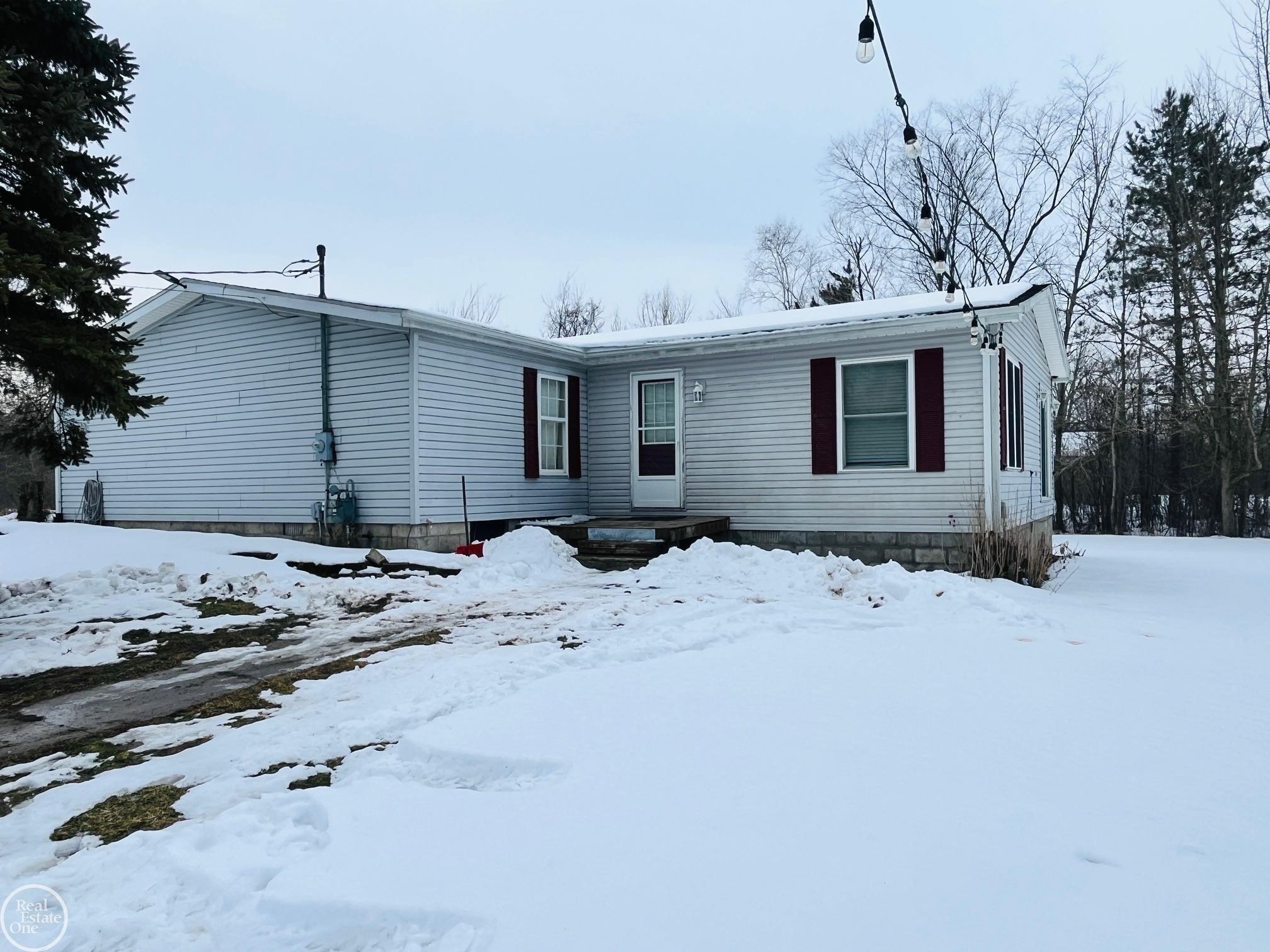 1022 South Allen Road St. Clair, MI 48079 - Photo 14 of 14