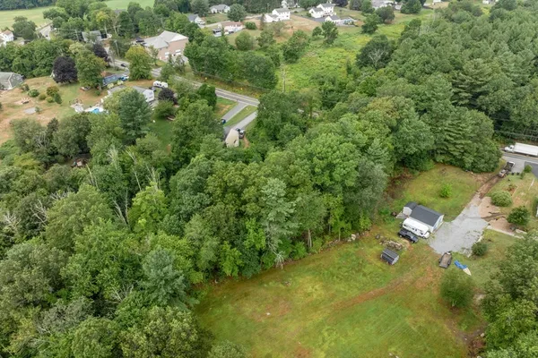 $150,000 | 785 Broadway Road, Dracut, MA 01826