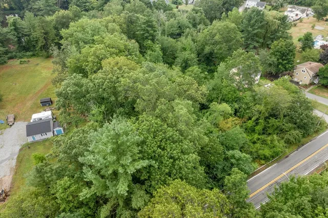 $150,000 | 785 Broadway Road, Dracut, MA 01826