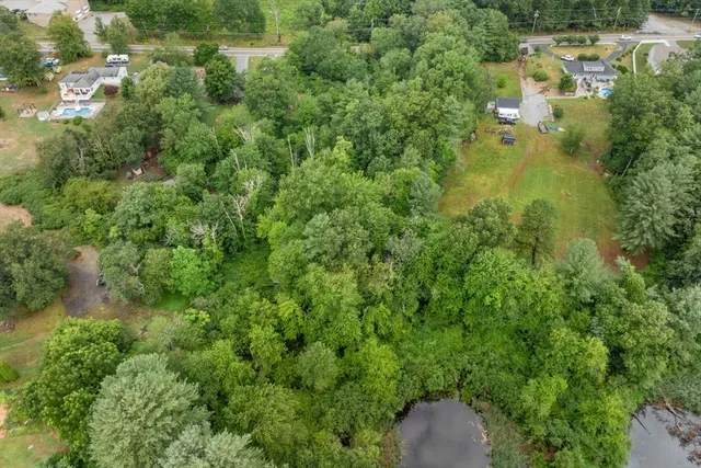 $150,000 | 785 Broadway Road, Dracut, MA 01826