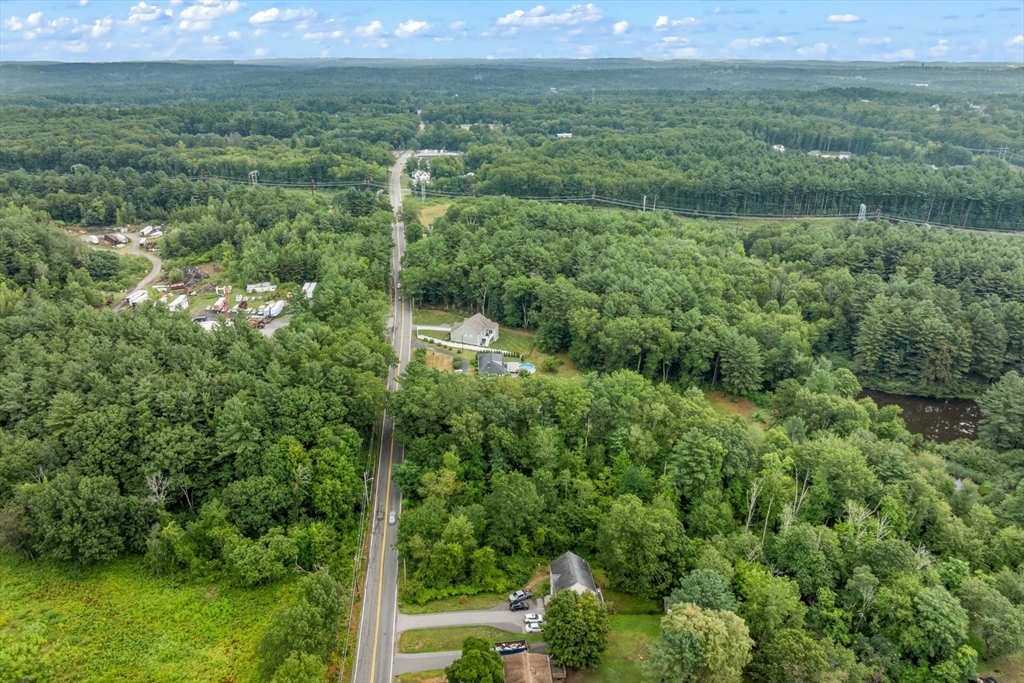 785 Broadway Road Dracut, MA 01826 - Photo 3 of 17