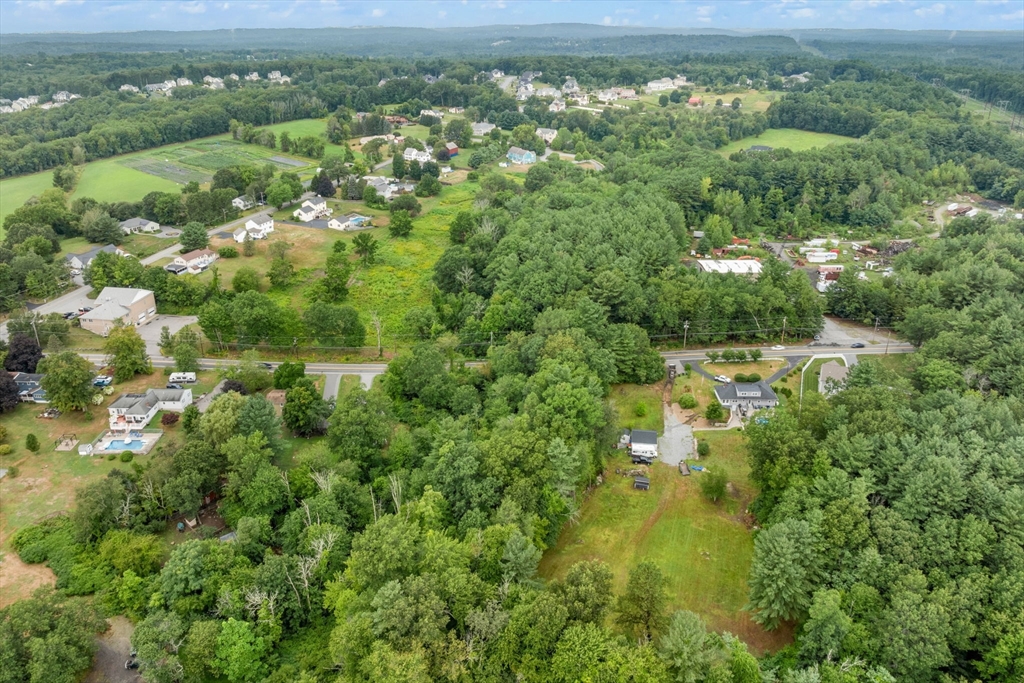 785 Broadway Road Dracut, MA 01826 - Photo 5 of 17