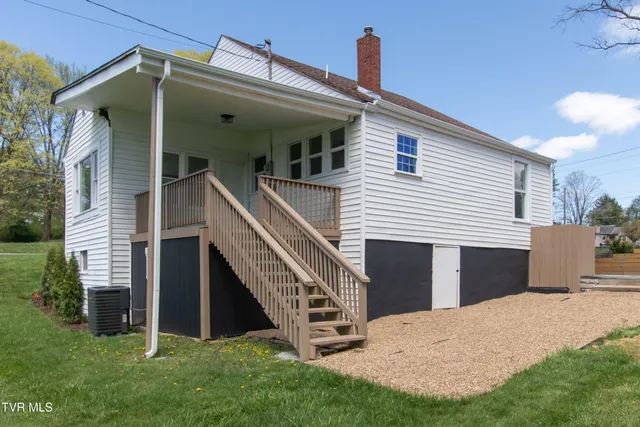 $499,000 | 2416 Bradley Street, Bristol, VA 24201