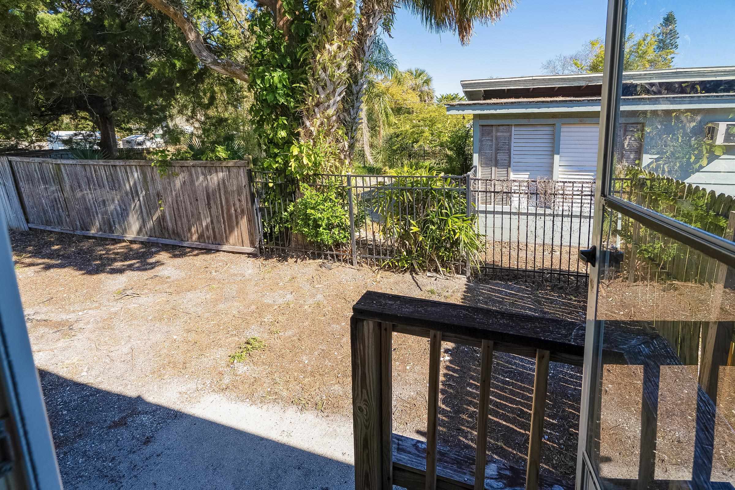 401 Zorayda Avenue St. Augustine, FL 32080 - Photo 38 of 41 a backyard of a house with seating space