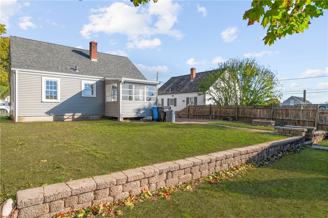 34 Goddard Street Cumberland, RI 02864 - Photo 3 of 27