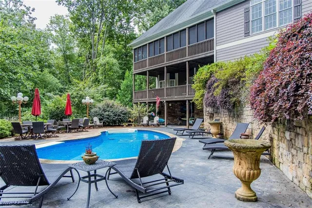 $899,900 | 270 North Edenfield Rdg Drive Southeast, Rome, GA 30161