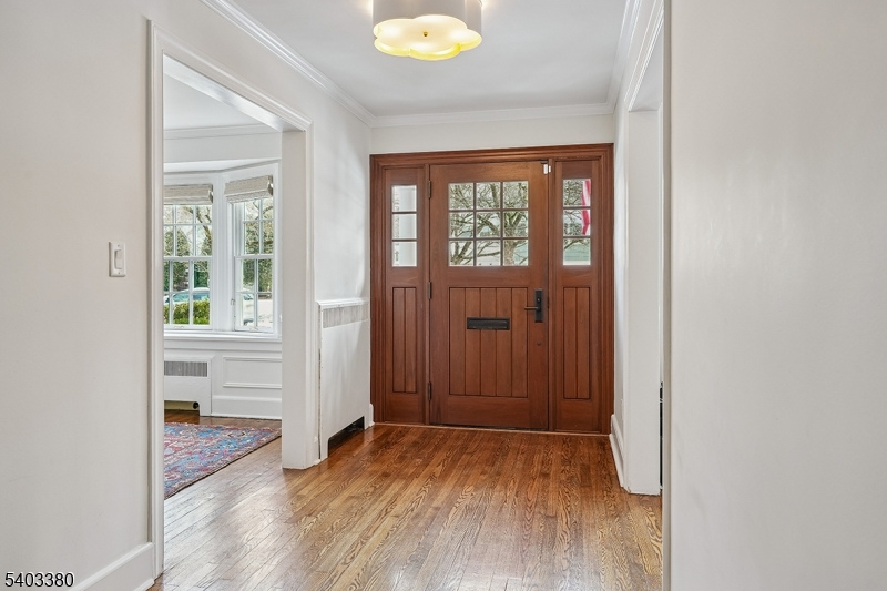 6 Lorraine Road Summit, NJ 07901 - Photo 2 of 33