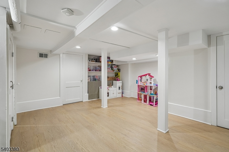 6 Lorraine Road Summit, NJ 07901 - Photo 24 of 33