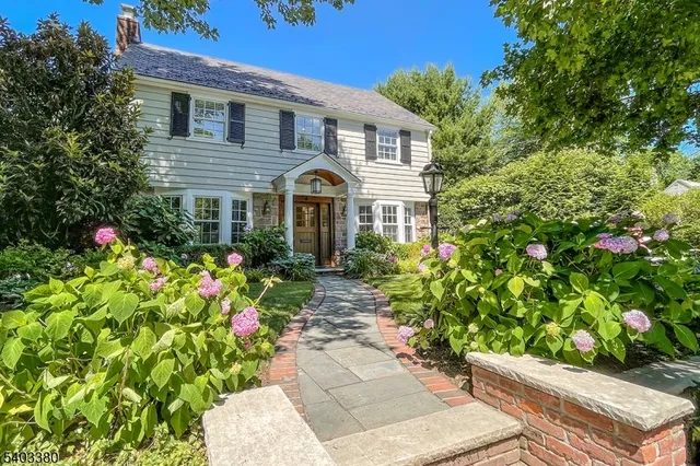 $1,895,000 | 6 Lorraine Road, Summit, NJ 07901