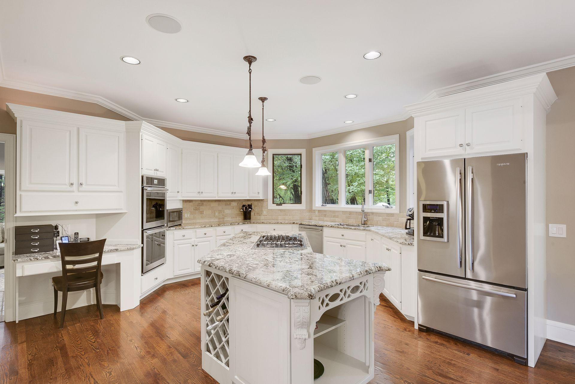 10984 Chapman Point Eden Prairie, MN 55347 - Photo 14 of 70 Gallery Image 14