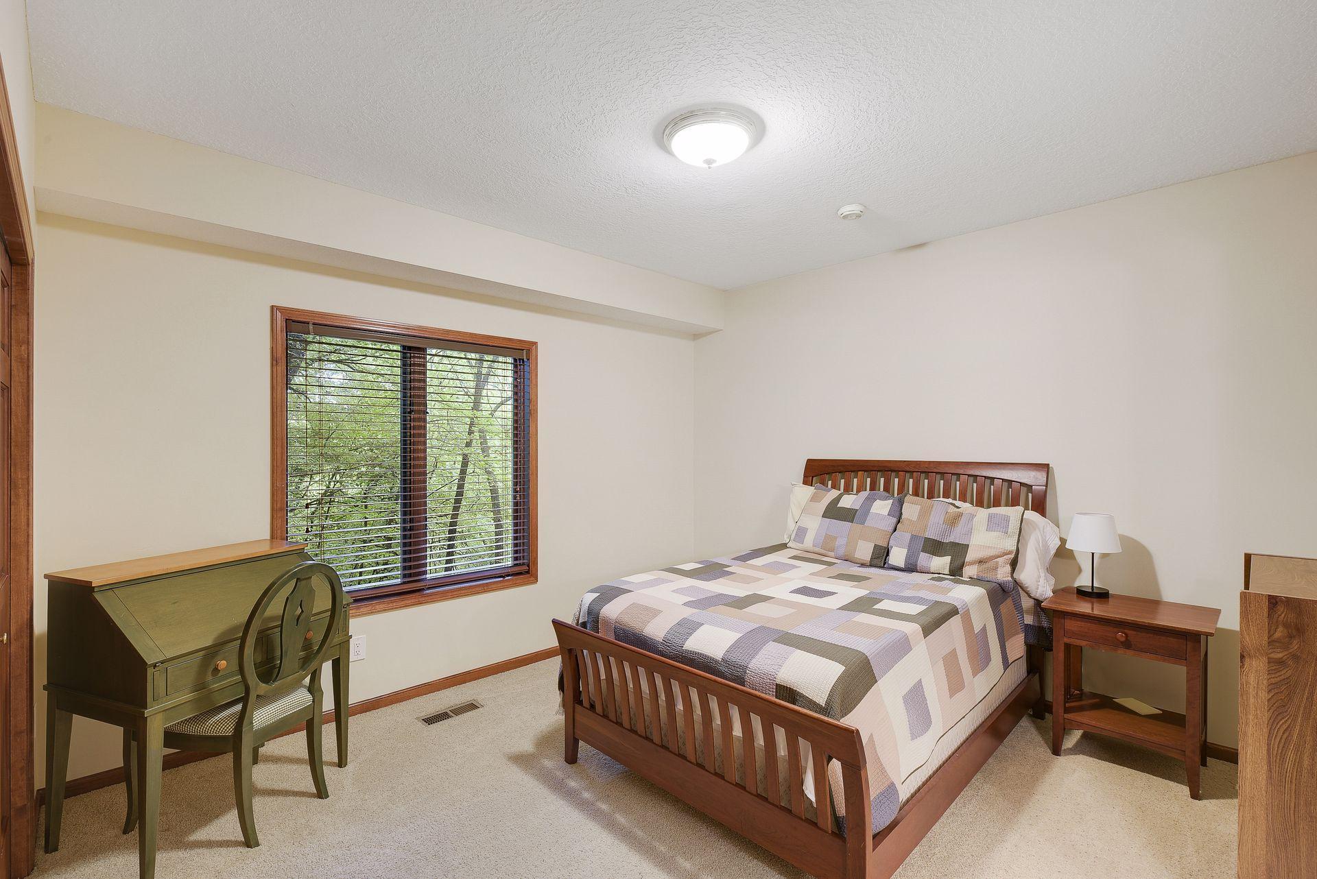 10984 Chapman Point Eden Prairie, MN 55347 - Photo 50 of 70 Gallery Image 50