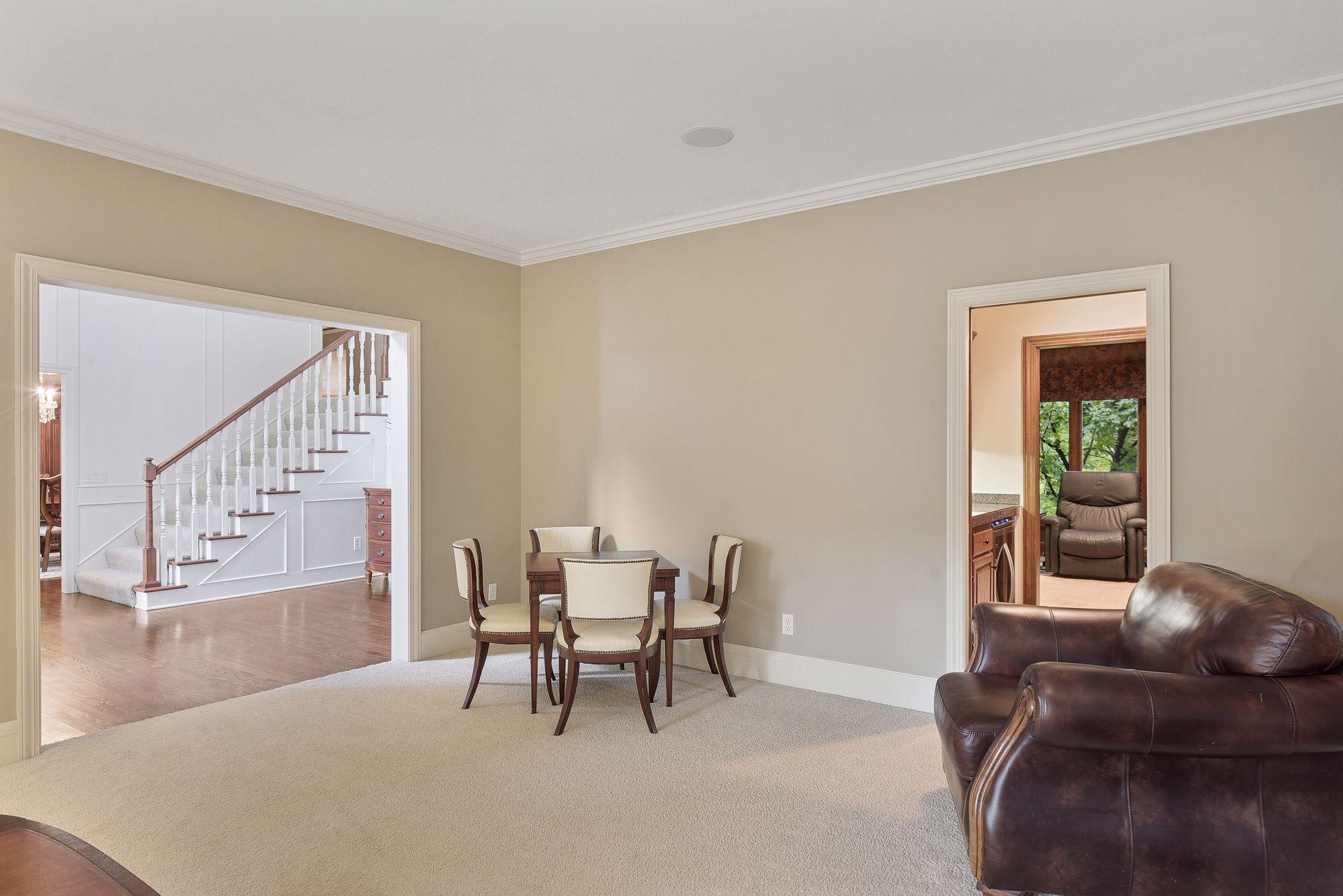 10984 Chapman Point Eden Prairie, MN 55347 - Photo 8 of 70 Gallery Image 8