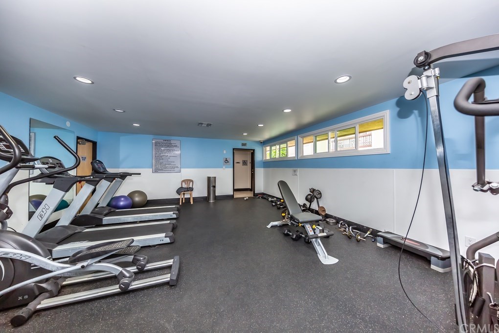 12200 Montecito Road, Unit F105 Seal Beach, CA 90740 - Photo 29 of 38