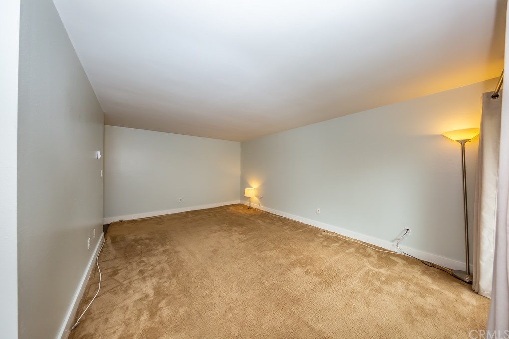 12200 Montecito Road, Unit F105 Seal Beach, CA 90740 - Photo 9 of 38