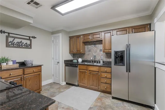 $275,000 | 4716 Annunciation Street, Unit 1B, New Orleans, LA 70115