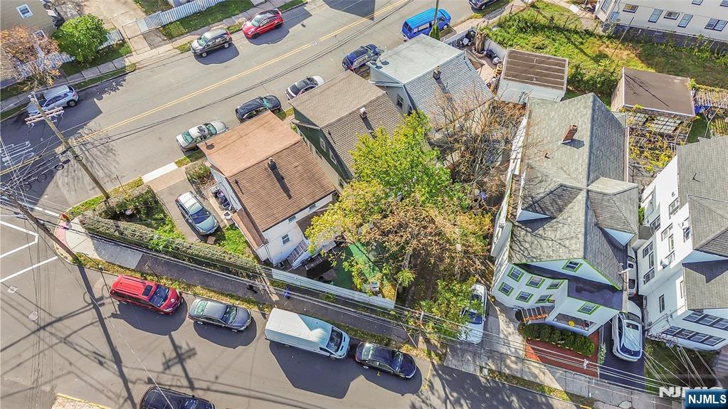 45 Dey Street Paterson, NJ 07503 - Photo 9 of 11