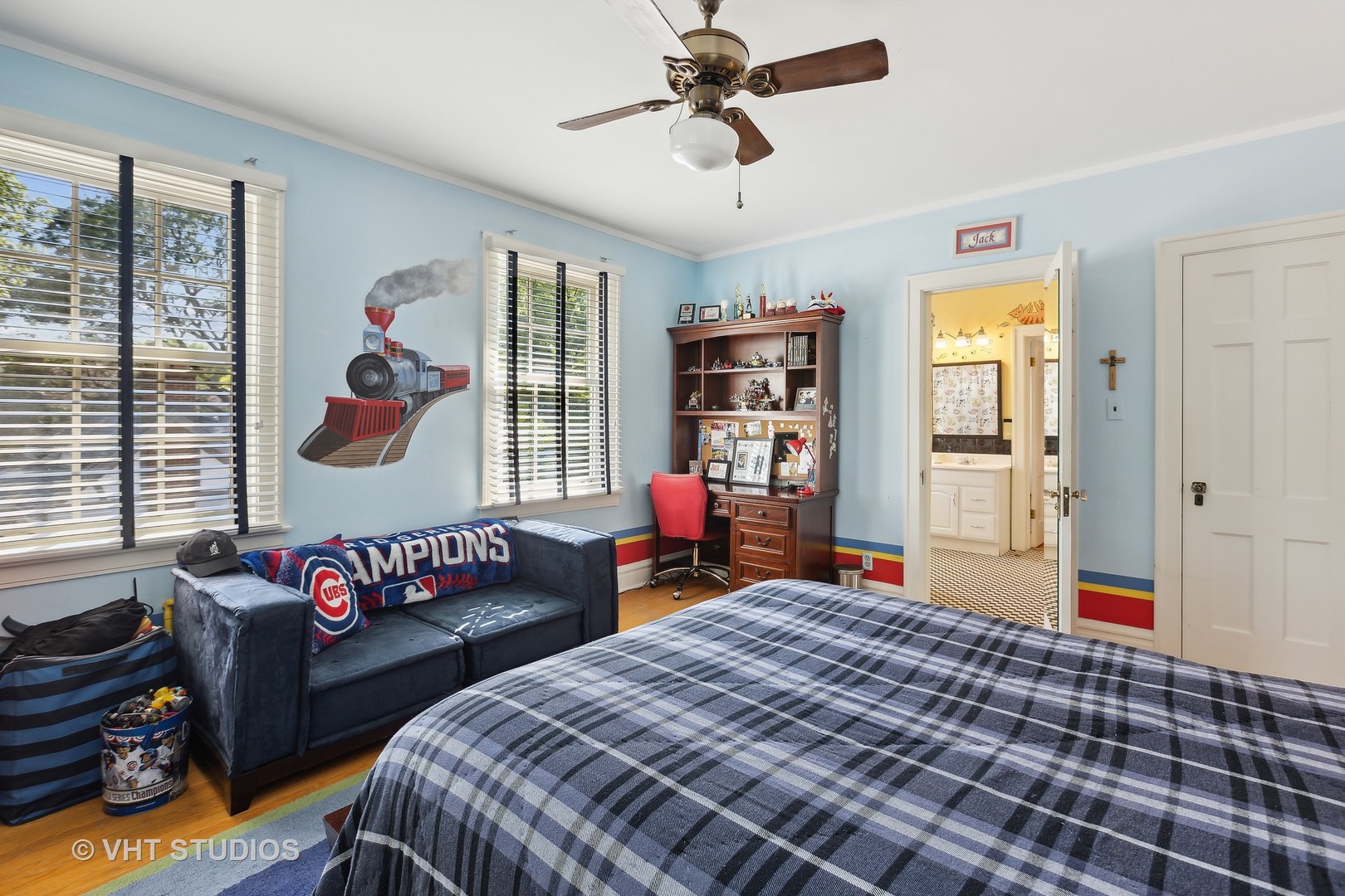 142 Akenside Road Riverside, IL 60546 - Photo 27 of 42 a bedroom with bed and a window