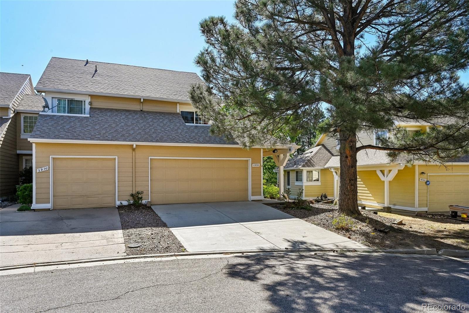 3990 South Rifle Court Aurora, CO 80013 - Photo 1 of 37