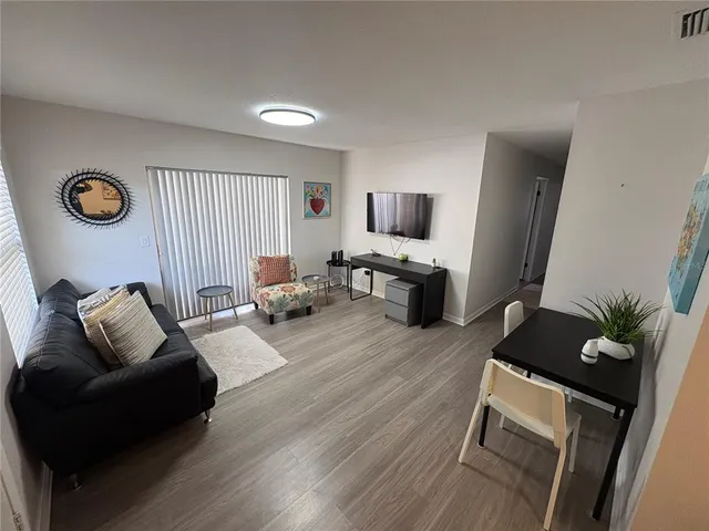 $469,000 | 5210 South Zion Street, Tampa, FL 33611